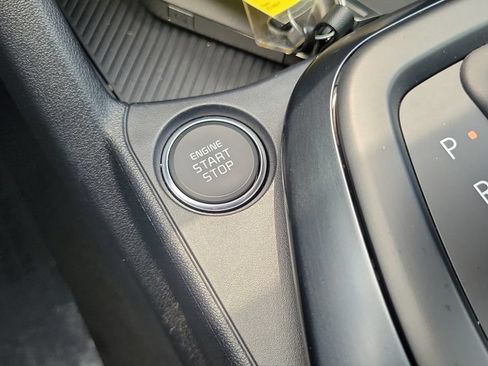 Used 2025 Kia K4 FWD image 22