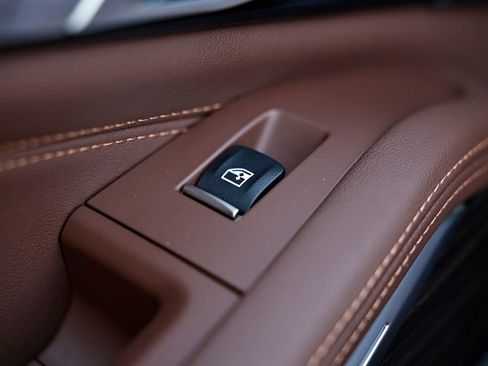 New 2026 BMW X5 xDrive40i w/ M Sport Package image 25