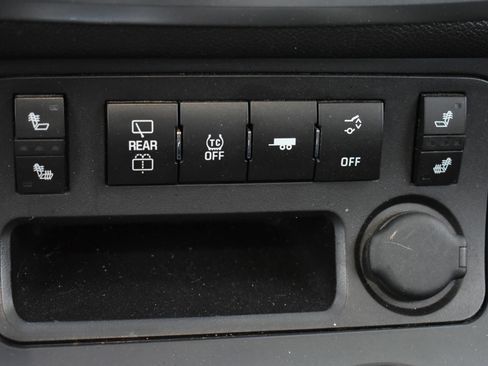 Used 2014 GMC Acadia SLE image 31