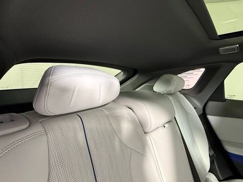 New 2026 Cadillac Optiq Luxury 2 AWD/4WD image 30