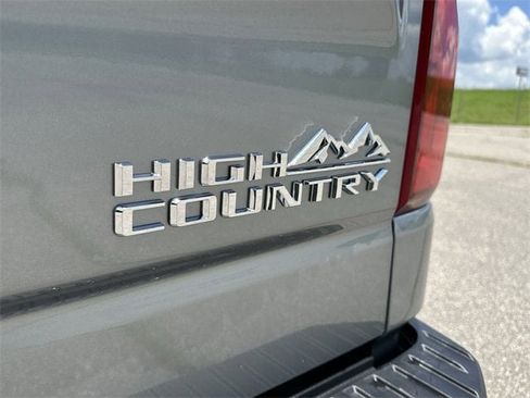 New 2025 Chevrolet Silverado 1500 High Country image 33