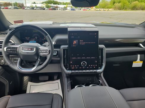 New 2026 GMC Yukon XL Elevation w/ Elevation Premium Package AWD/4WD image 3