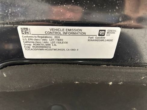 Used 2024 Chevrolet Equinox LT w/ LPO, Floor Liner Package image 17