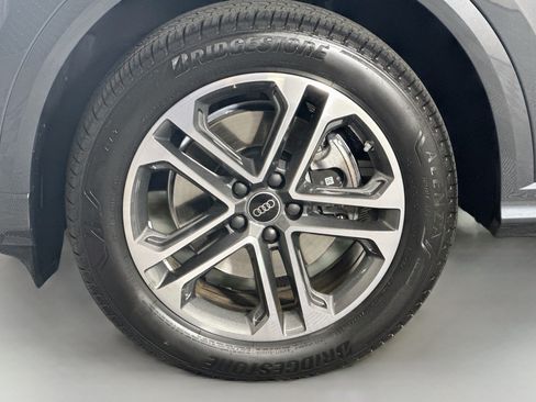 Used 2026 Audi Q5 Premium AWD/4WD image 11