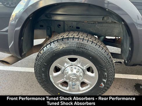 Used 2018 RAM 2500 Laramie w/ Off Road Package AWD/4WD image 12