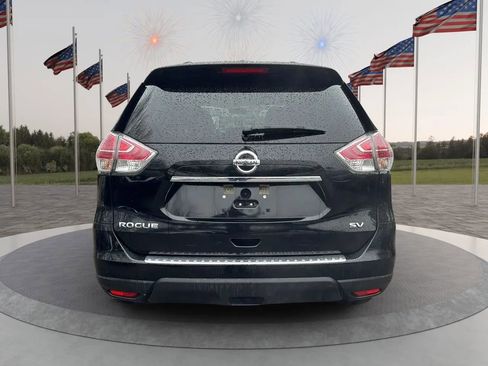 Used 2015 Nissan Rogue SV image 6