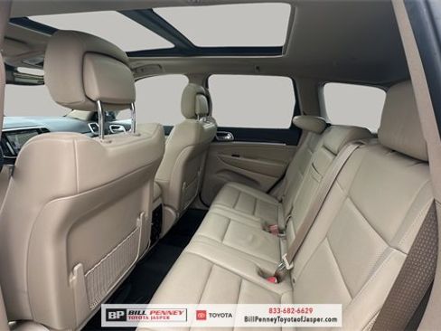 Used 2019 Jeep Grand Cherokee Limited w/ Luxury Group II image 13