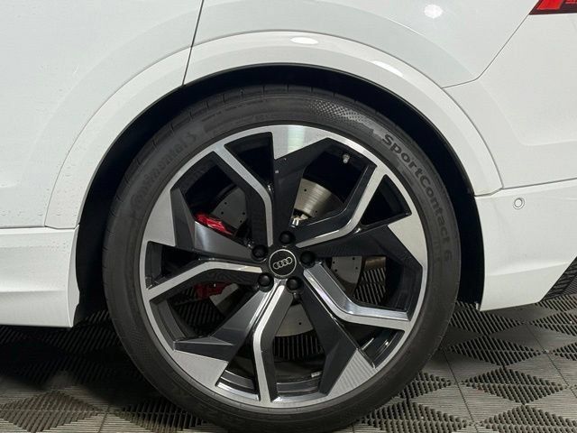 Used 2024 Audi RS Q8 w/ Black Optic Package AWD/4WD image 14