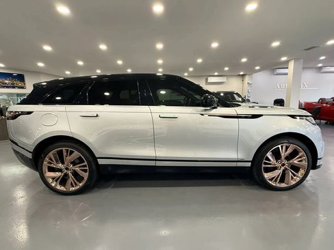 Used 2019 Land Rover Range Rover Velar R-Dynamic SE AWD/4WD image 8