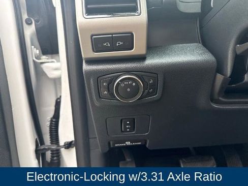 Certified 2022 Ford F250 Lariat w/ Chrome Package AWD/4WD image 13
