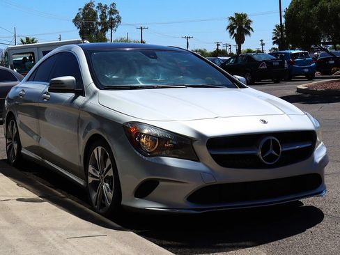 Used 2018 Mercedes-Benz CLA 250 image 16
