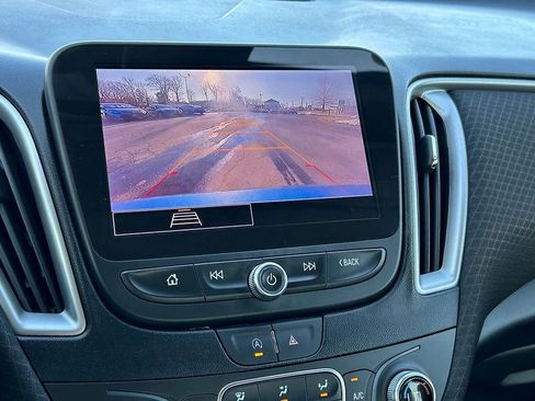 Used 2024 Chevrolet Malibu LT FWD image 27