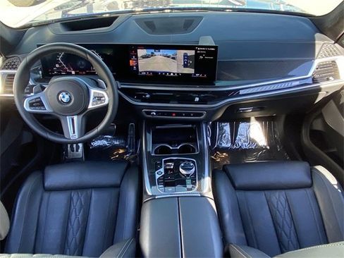 Certified 2025 BMW X7 M60i w/ Executive Package image 17
