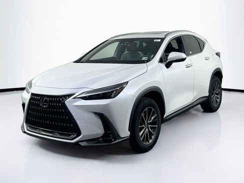 Used 2024 Lexus NX 250 AWD image 1