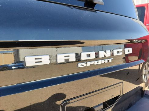 Used 2021 Ford Bronco Sport Outer Banks image 3