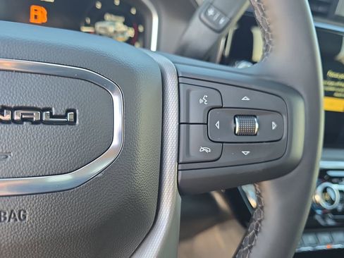 New 2026 GMC Sierra 2500 Denali w/ Denali Reserve Package AWD/4WD image 18