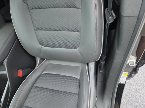 Used 2022 Chevrolet TrailBlazer RS FWD image 10