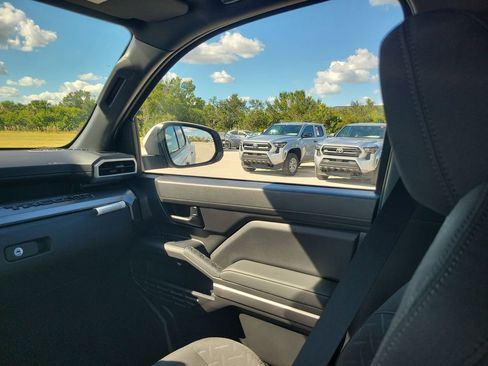 New 2025 Toyota Tacoma SR5 image 11