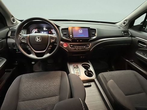 Certified 2023 Honda Ridgeline Sport image 18
