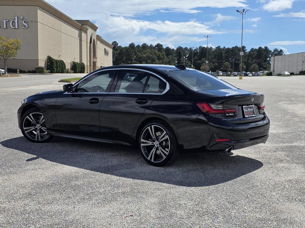 Used 2020 BMW 330i Sedan w/ Convenience Package RWD image 4