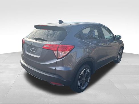 Used 2018 Honda HR-V EX image 5