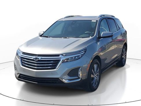 Certified 2023 Chevrolet Equinox Premier FWD image 2