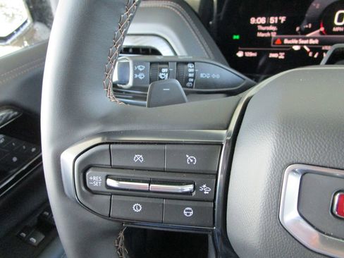 New 2026 GMC Yukon AT4 w/ AT4 Premium Plus Package image 38