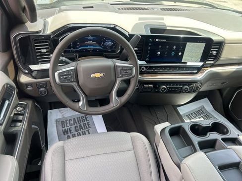 New 2025 Chevrolet Silverado 1500 LT w/ Safety Package image 27