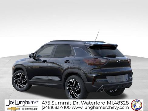 New 2026 Chevrolet TrailBlazer RS w/ Convenience Package AWD/4WD image 3