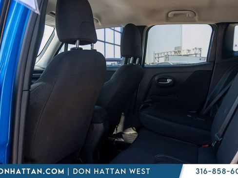 Used 2020 Jeep Renegade Sport FWD image 17