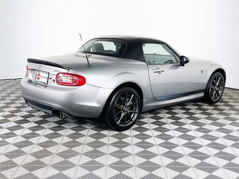 Used 2013 MAZDA MX-5 Miata Club image 9