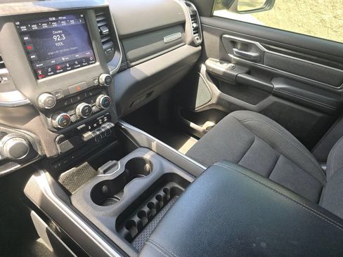Used 2019 RAM 1500 Big Horn AWD/4WD image 26