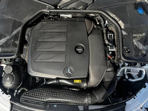 Used 2020 Mercedes-Benz C 300 4MATIC Sedan image 51