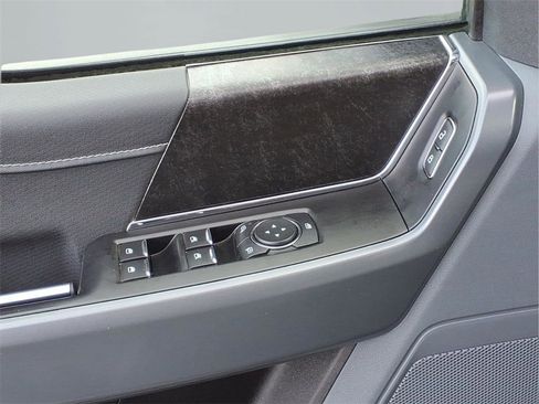 Used 2022 Ford F150 XLT w/ Equipment Group 302A High image 17