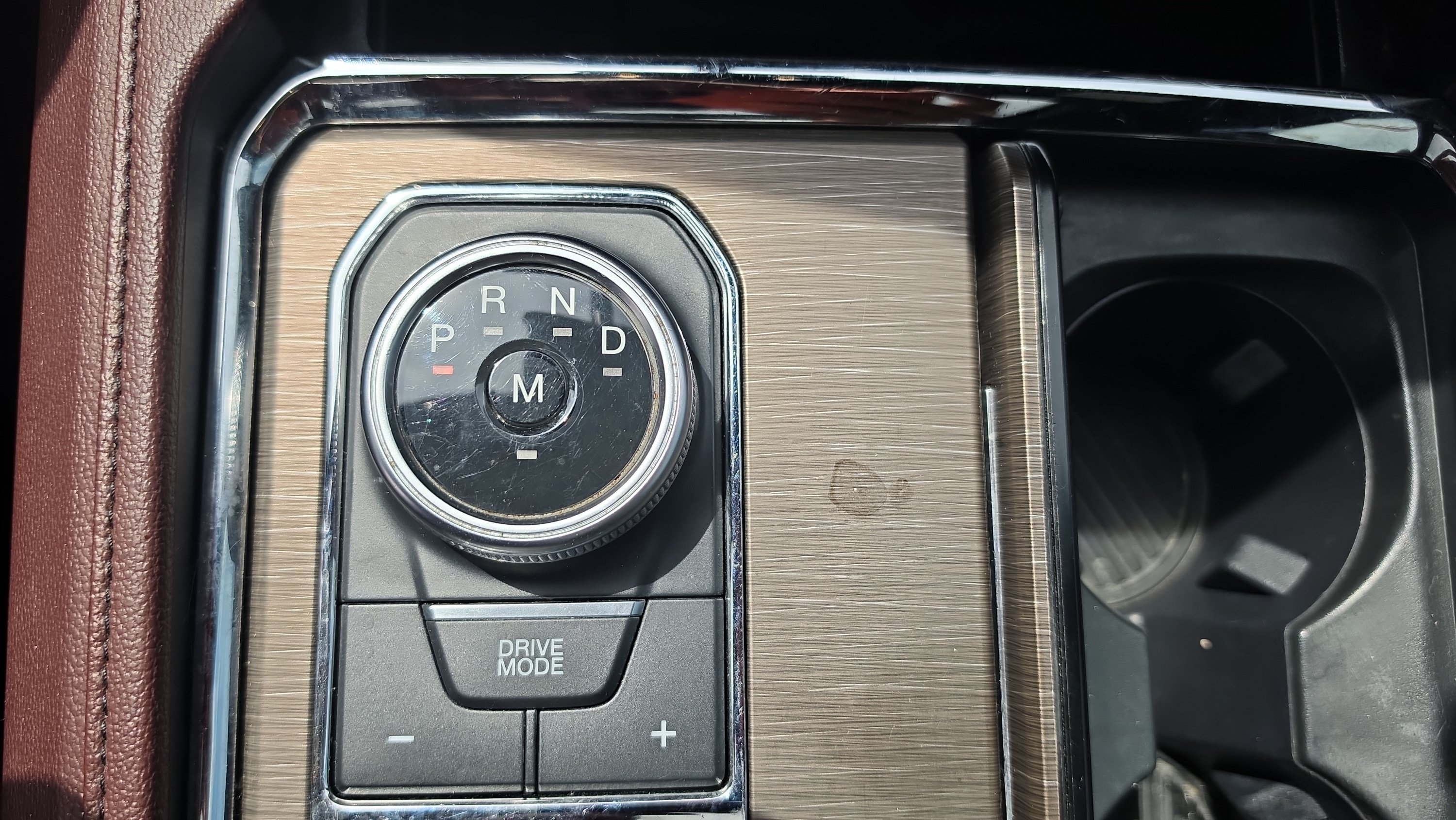 Used 2024 Ford Expedition Limited RWD image 19