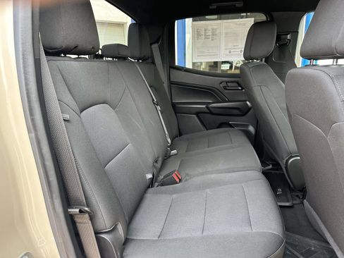 Used 2024 Chevrolet Colorado W/T RWD image 23