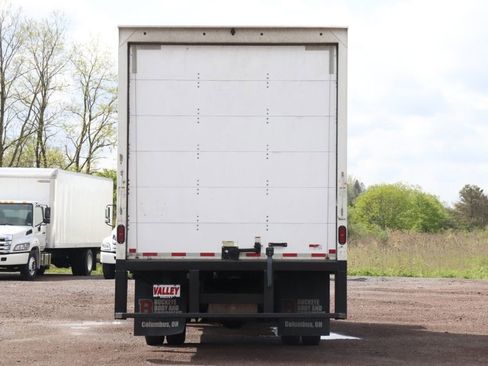 Used 2023 Chevrolet Low Cab Forward 5500XD RWD image 7