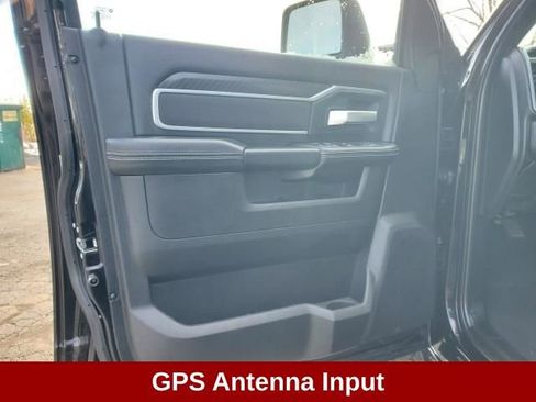 Used 2025 RAM 2500 Big Horn image 9