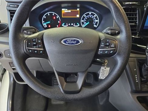 Used 2023 Ford Transit 350 XLT image 24