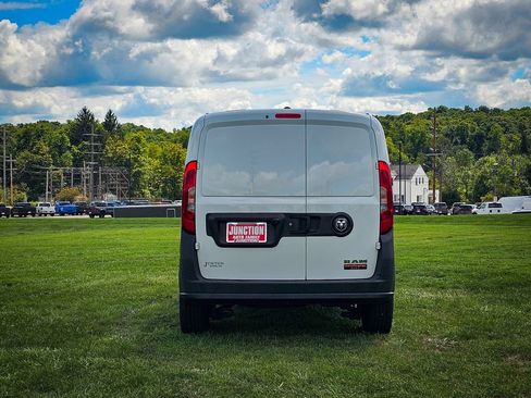 Used 2020 RAM ProMaster City Tradesman FWD image 4