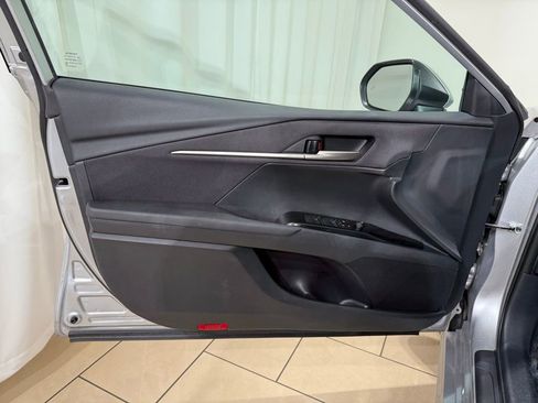 Certified 2025 Toyota Camry LE image 14