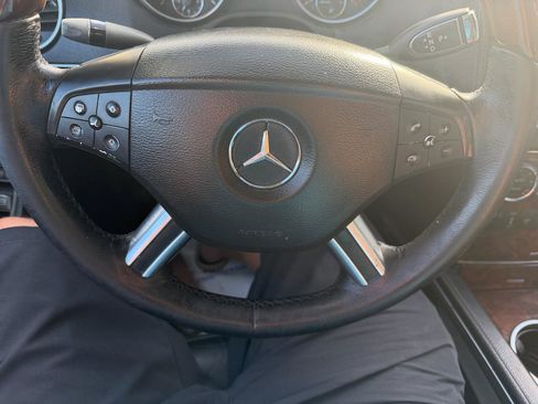 Used 2008 Mercedes-Benz GL 550 4MATIC image 18