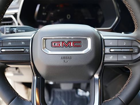 New 2026 GMC Canyon AT4 w/ Technology Plus Package image 16