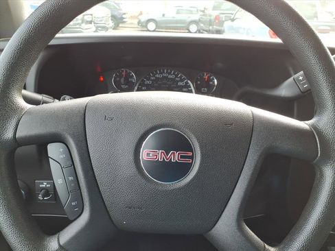 Used 2024 GMC Savana 2500 w/ Driver Convenience Package image 16