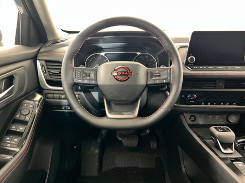 New 2026 Nissan Rogue SV AWD/4WD image 12