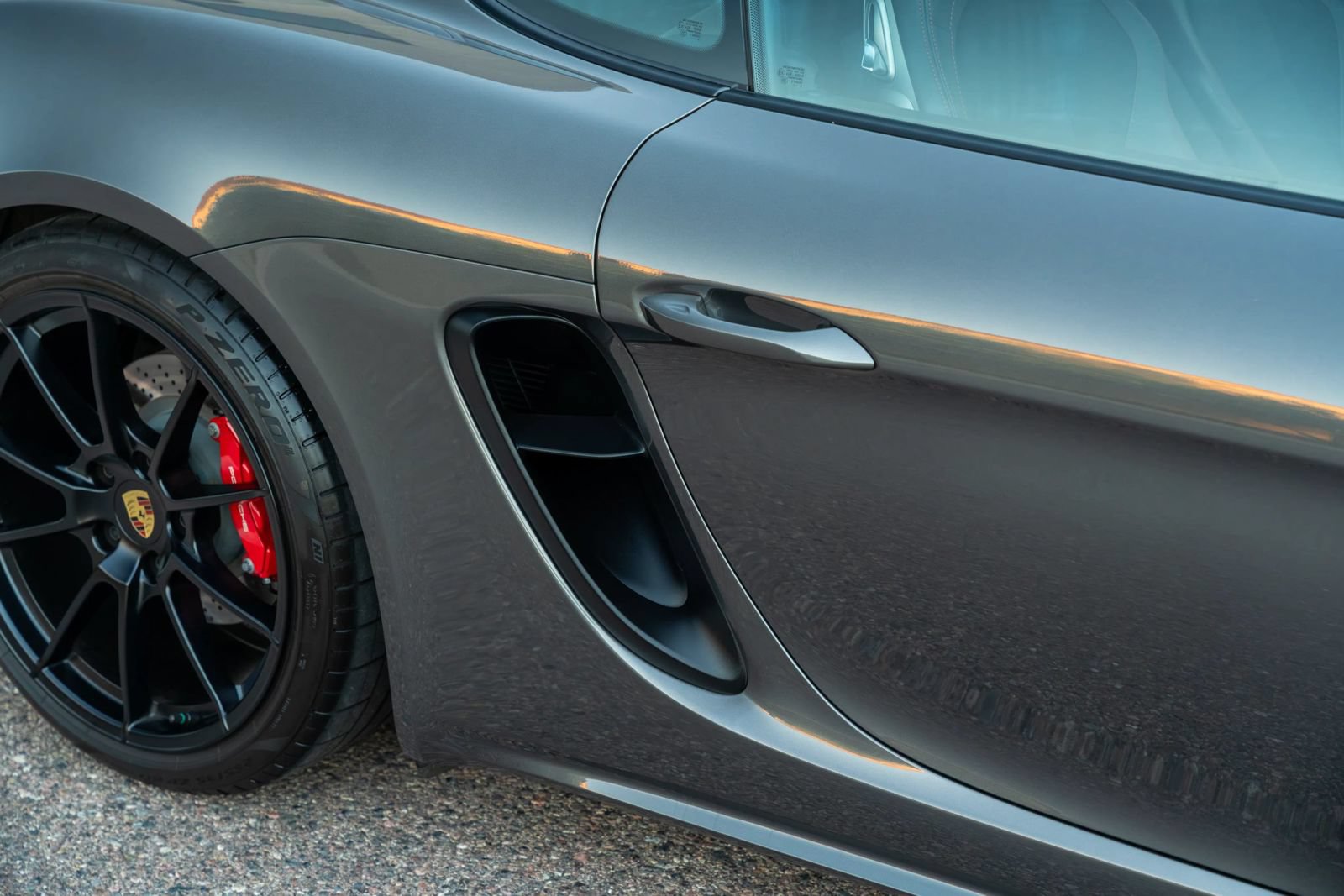 Used 2024 Porsche 718 Cayman GTS RWD image 60