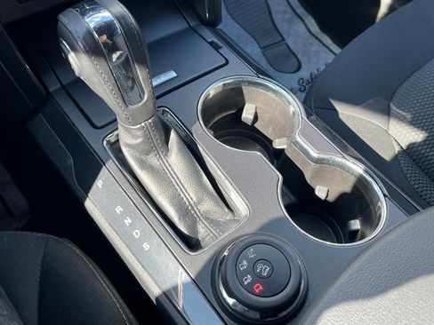 Used 2018 Ford Explorer XLT w/ Class II Trailer Tow Package image 12