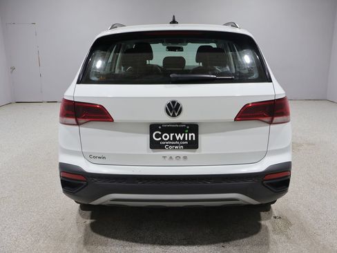 Used 2022 Volkswagen Taos S FWD image 3