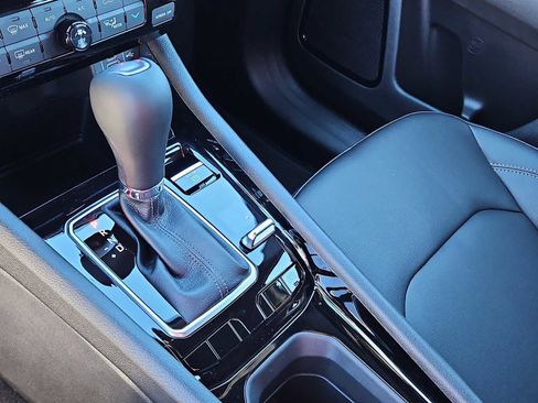 New 2026 Jeep Compass Limited image 20