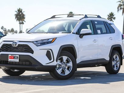 New 2025 Toyota RAV4 XLE